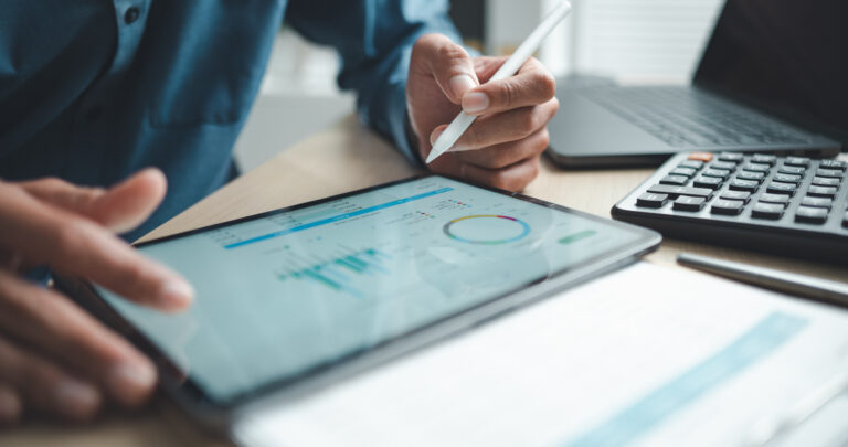 complete accounting solution, reviewing report on tablet
